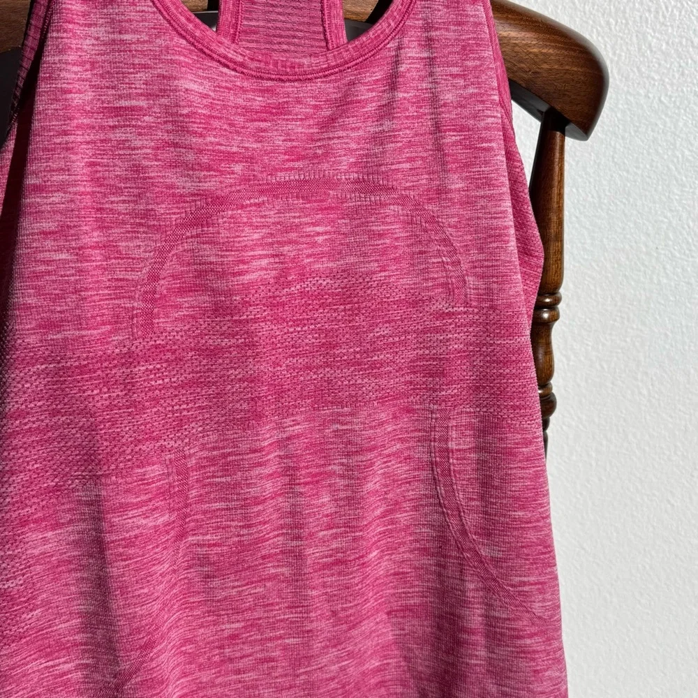 Lululemon Swiftly Tech Racerback Tank Top Pink Seamless Athletic Size 8